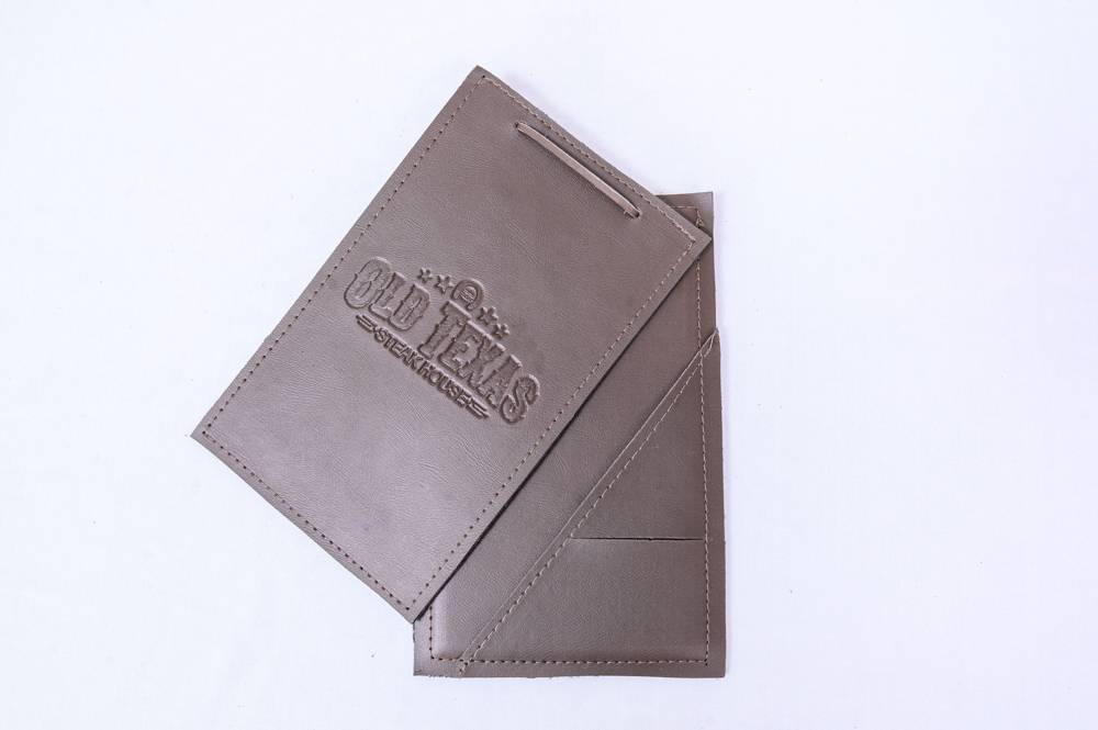 porta-contas-retro-tam-padrao-sintetico-marrom